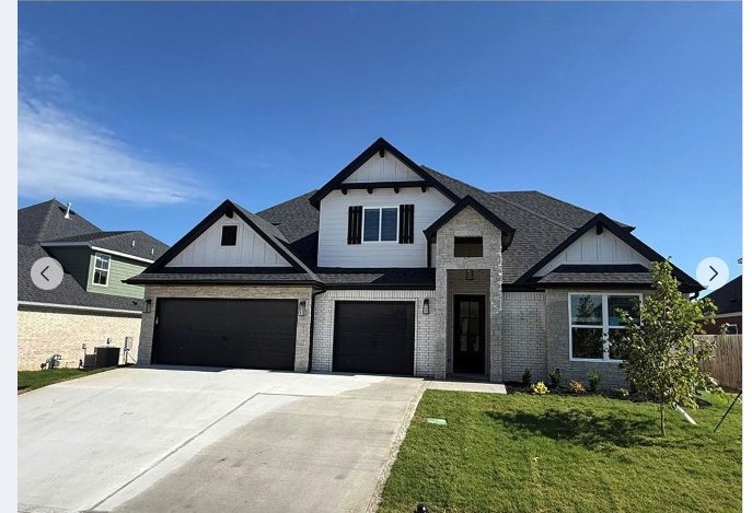 1110 Canyon Maple St, Centerton, AR