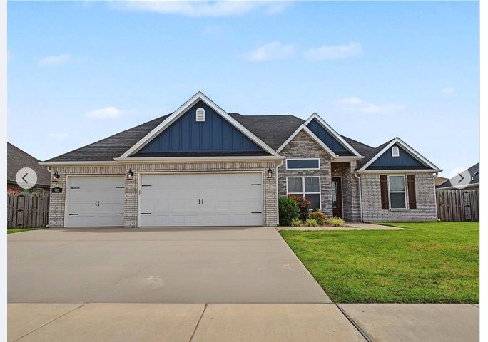 901 Carlock Dr, Pea Ridge, AR